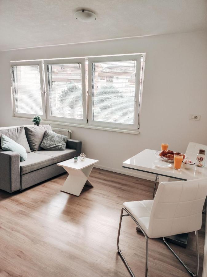 Studio Apartment Sanya #2 류블랴나 외부 사진