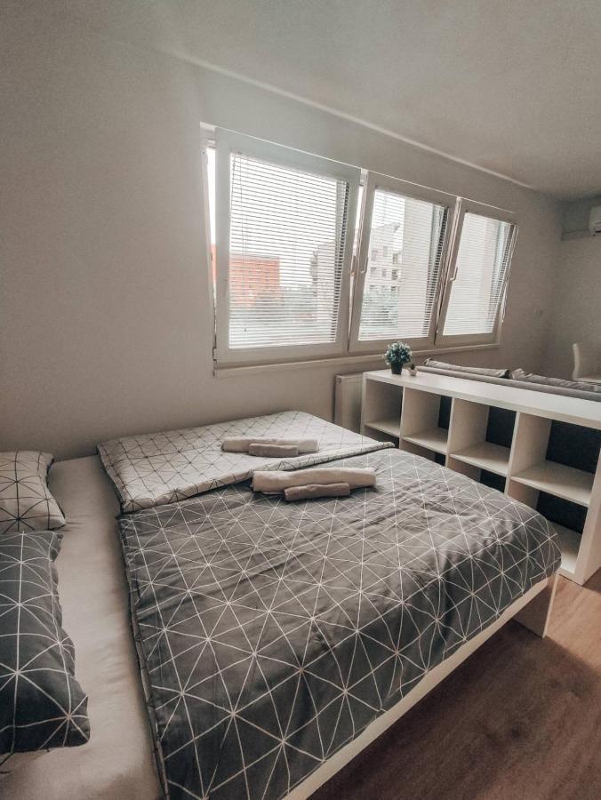 Studio Apartment Sanya #2 류블랴나 외부 사진